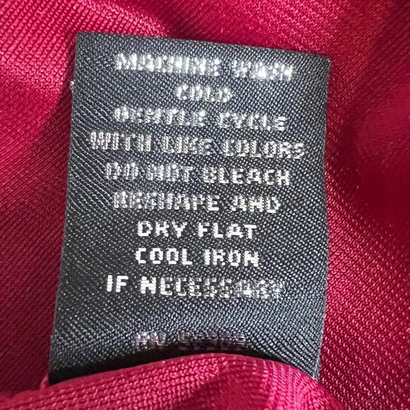 Slim Factor Investments Womens Velvet Tunic Top 2X Red Bell Sleeve Sheer Insets - Picture 7 of 8